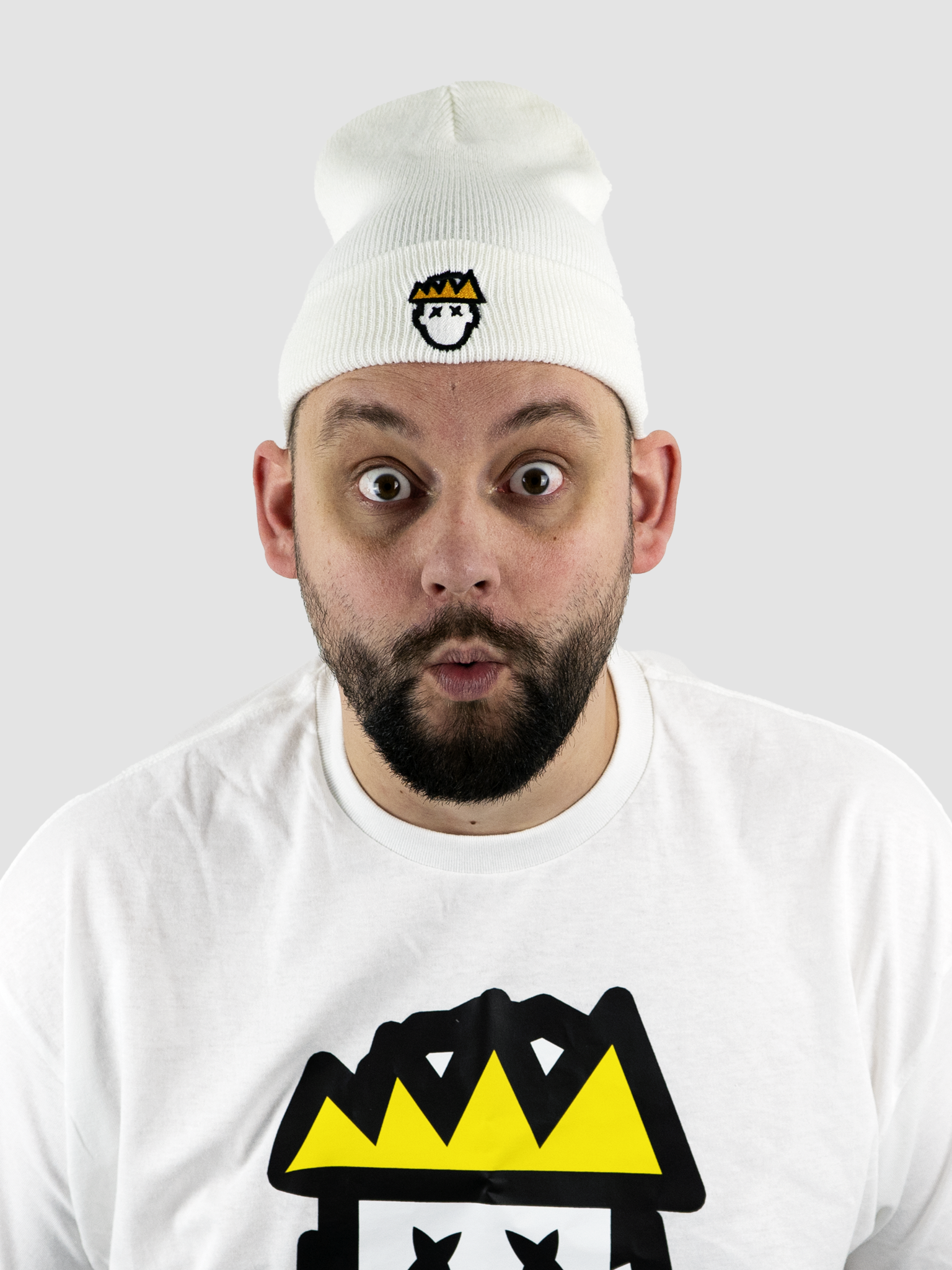 King Foolio Embroidered Beanie | Seniac