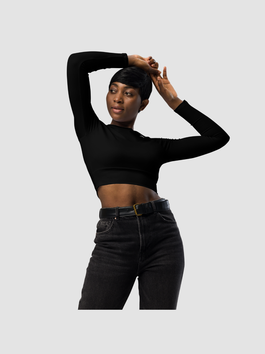 売れ筋商品|||オニール カットソー トップス レディース Juniors' Livvie Printed Long-Sleeve Crop Top Black Jaclyn Cropped Long Sleeve Top - Black | Fashion Nova