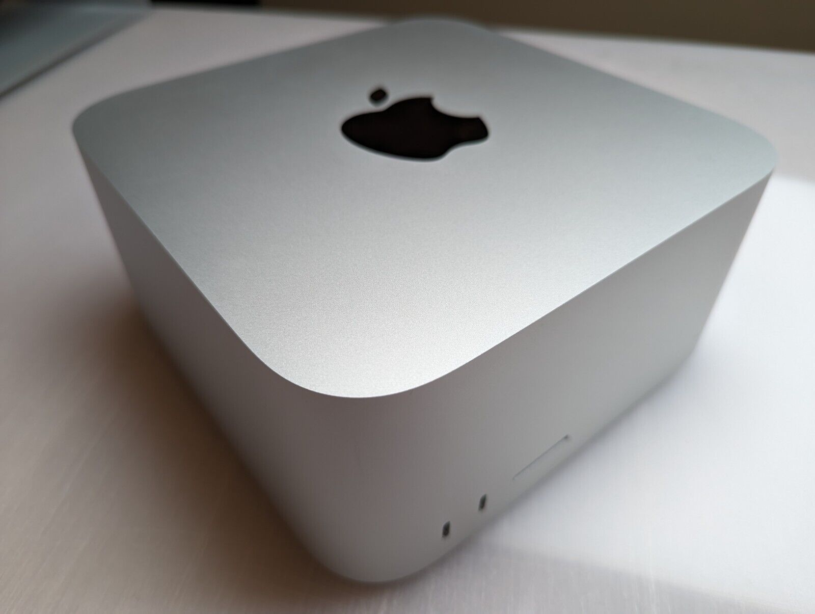 M1 ULTRA MAC STUDIO - 64GB / 1TB | z index M1 ULTRA MAC STUDIO - 64GB / 1TB | z index