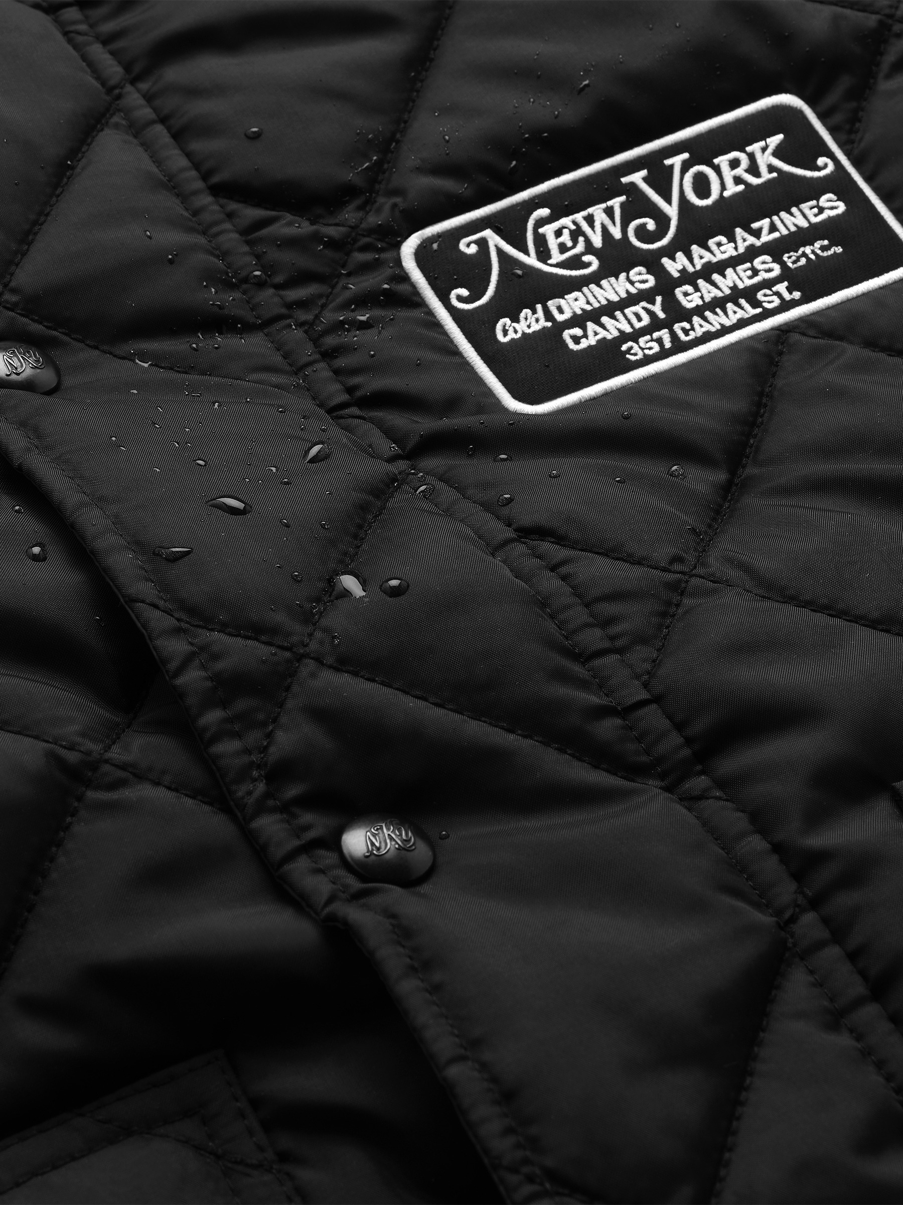 New York x Knickerbocker Corner Store Script PrimaLoft