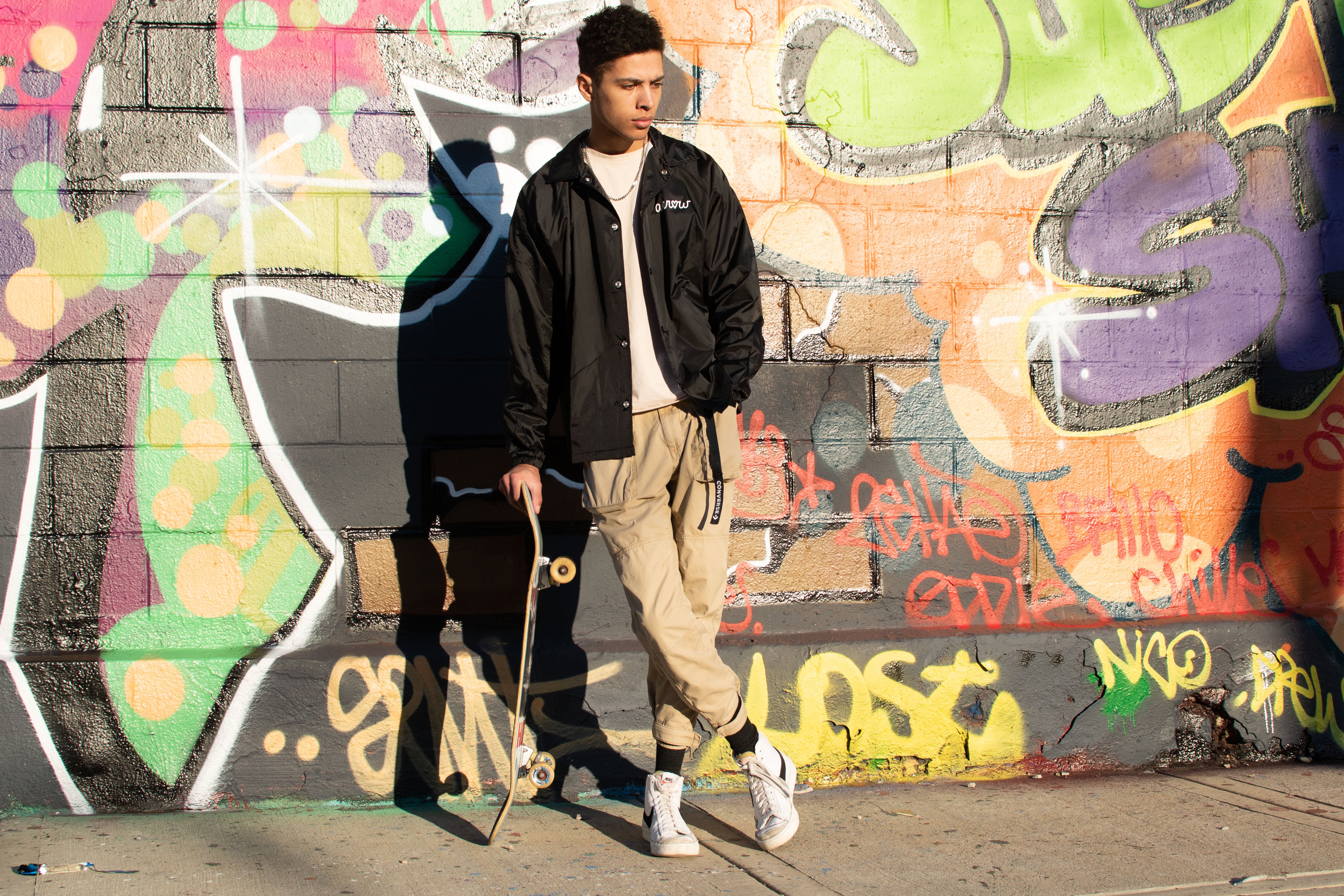 【GRAVER】Heart board embroidered white clip windbreaker Designer fashion, Seoul-fully created | W Concept